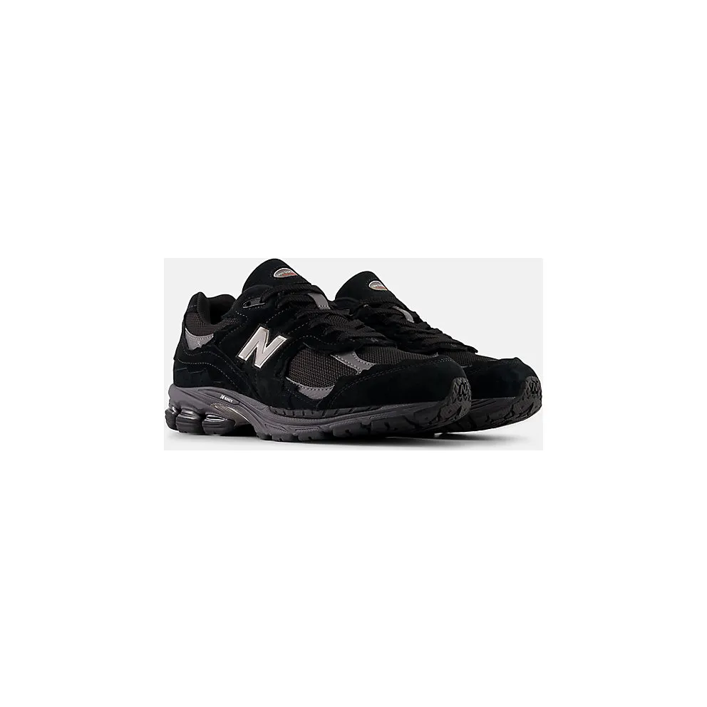 New Balance 2002R Gore-Tex “Protection Pack – Black” (U20023MB)