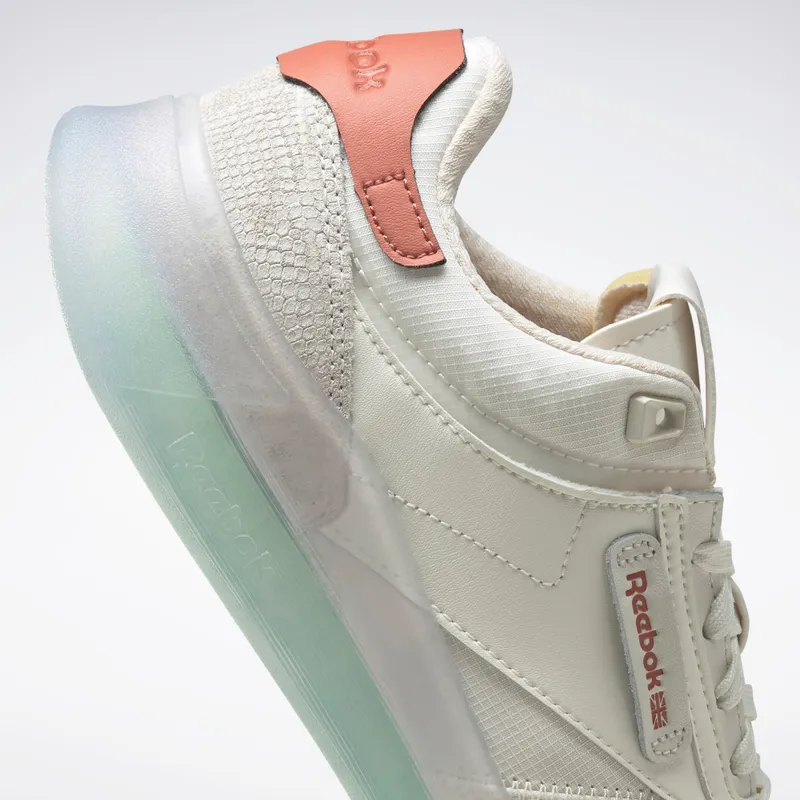 Reebok Club C Legacy Shoes Chalk / Neon Mint / Baked Earth