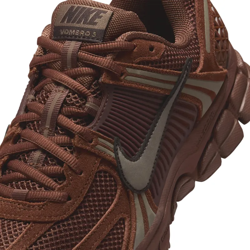 Nike Zoom Vomero 5 “Fauna Brown Velvet Brown” (HQ0458-201)