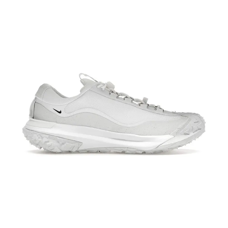 nike-acg FZ3311-100