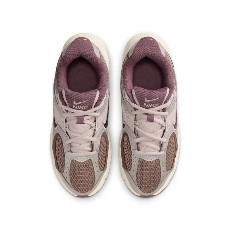 Nike V5 RNR Bruin (HQ6411-201)