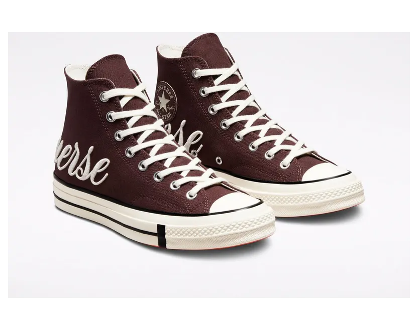 converse-chuck-taylor-all-star A01769C