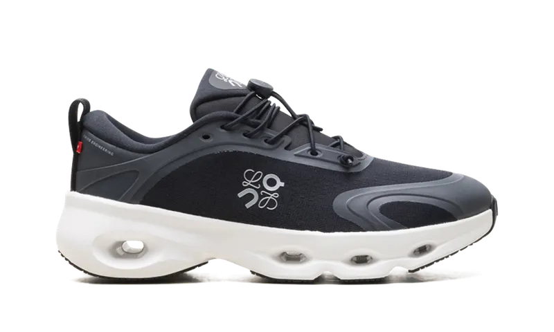 On Running Cloudsolo “LOEWE – Black White” (3WF30600299)