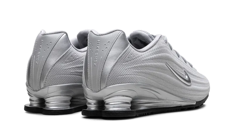 Nike Shox Z “Metallic Silver” (HQ7540-001)