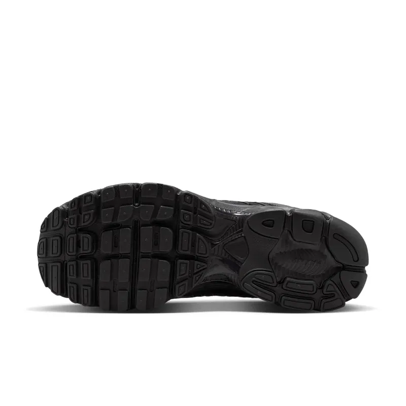 Nike Air Max Moto 2K Black/Iron Grey/Metallic Silver/Black (HQ2056-012)