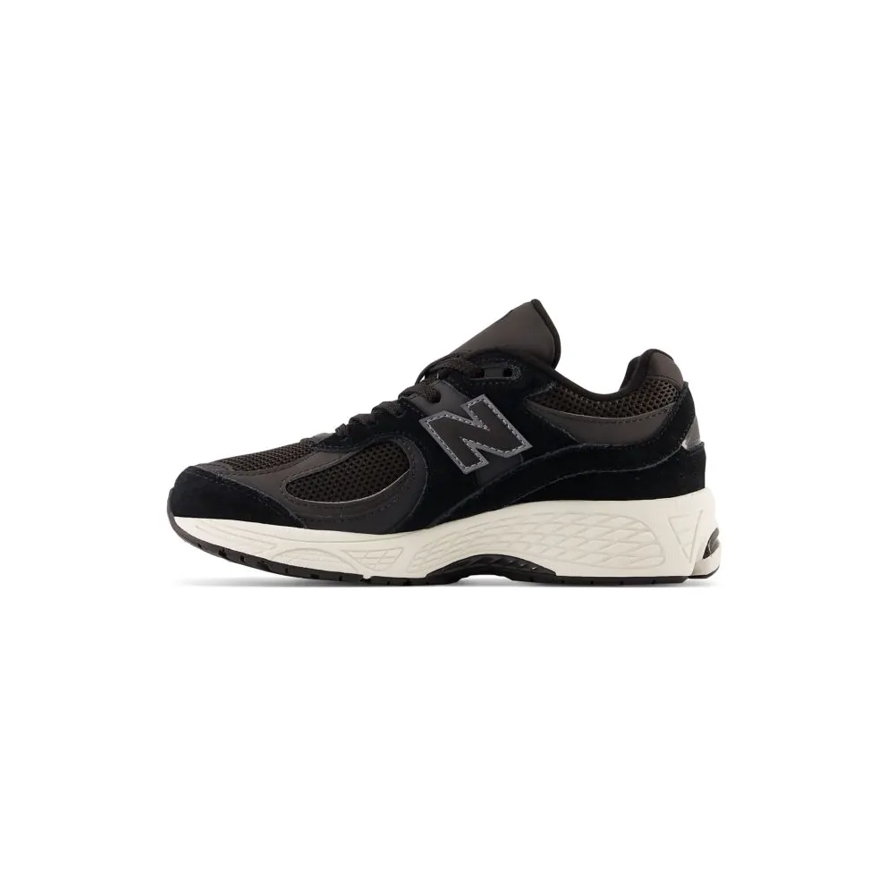 New Balance 2002R GS “Black” (GC2002BK)