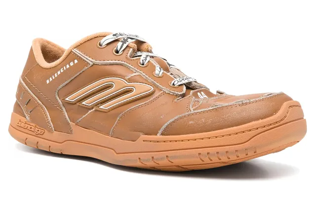 Balenciaga Hamptons Lace-up “Brown” (841765 WCURS 2200) (3)