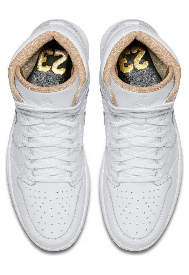 air-jordan-1 819012-130