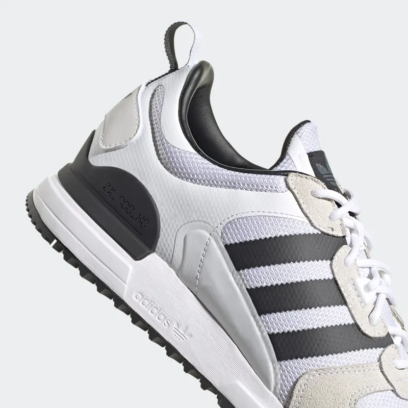 adidas ZX 700 HD Cloud White / Core Black / Cloud White (FY1103)