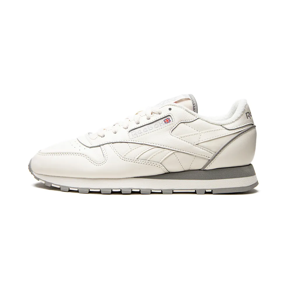 Reebok Classic Leather 1983 Vintage Shoes Chalk / Chalk / Vector Red (GX0281)