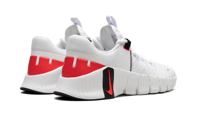 Nike Free Metcon 5 “White Bright Crimson” (DV3949-100)