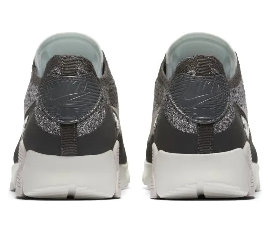 nike-air-max 881109-003