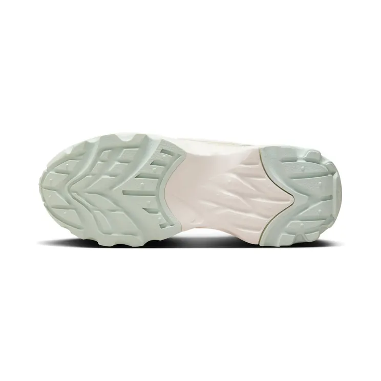 nike-tc-7900 DD9682-102