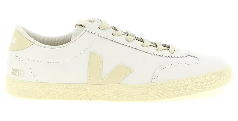 Veja Volley Signature “White” (YP2021573WHITECALCAIRE)