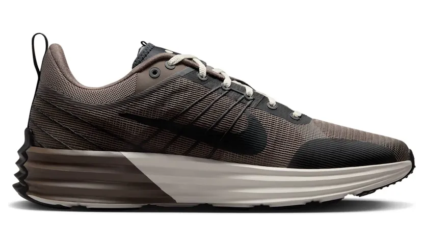 nike-lunar-roam DV2440-202