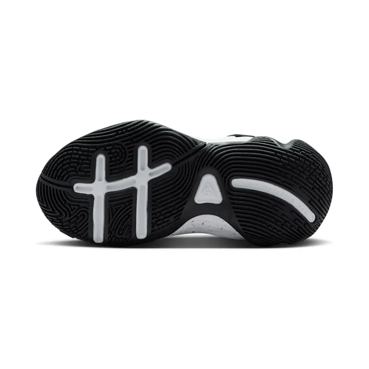 nike-giannis-immortality IH7665-003
