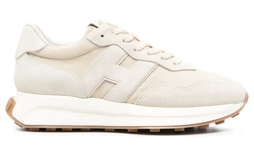 Hogan H641 logo-patch sneakers – Beige (HXW6410FZ40V4S)