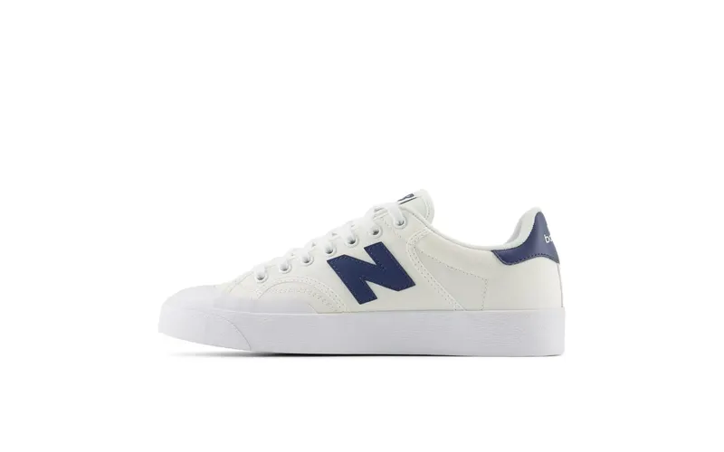 New Balance sneaker White / Vintage Indigo (BB100-CNV)