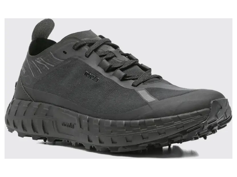 Norda Black (001MSTEALTHBLACK)