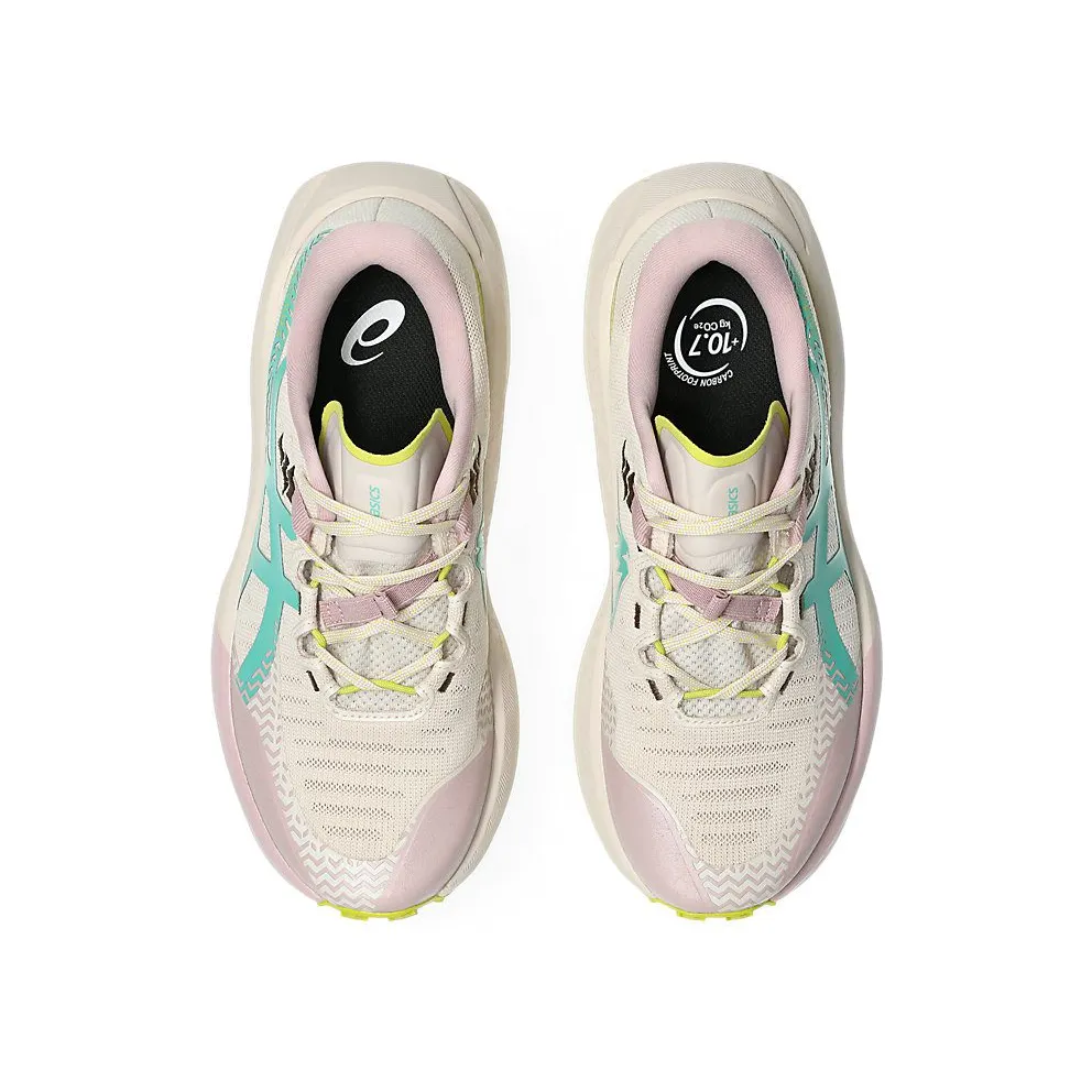 ASICS TRABUCO MAX 5 “Mineral Beige / Aurora Green” (1012B937-250)