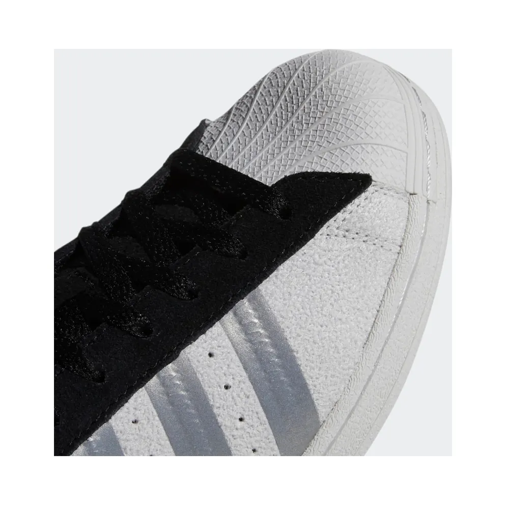adidas Superstar Core Black / Grey One / Silver Metallic (GY0987)