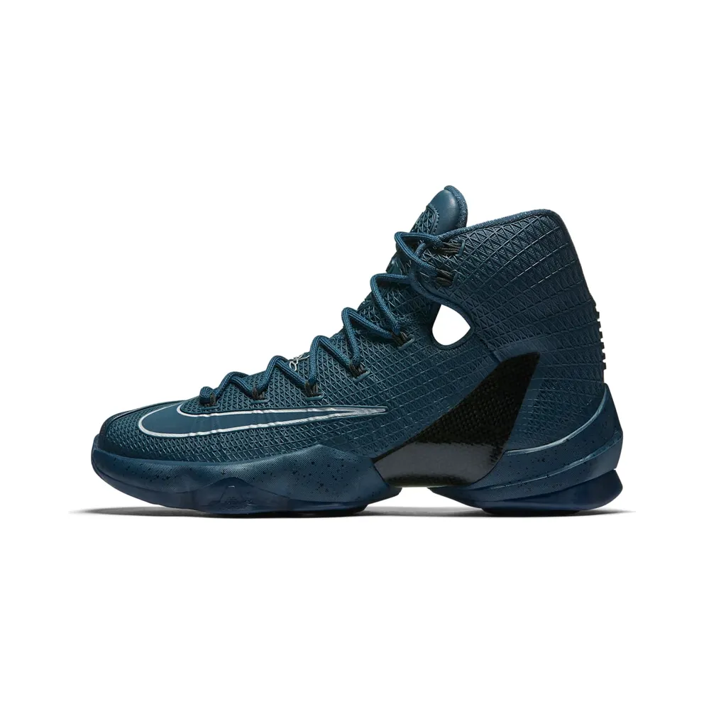 Nike LeBron 13 Elite Limited ‘Built for Battle’ Squadron Blue/Squadron Blue-Metallic Silver (864942-440)