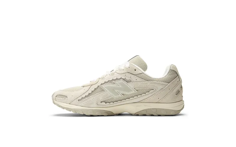 New Balance 204L “Sea Salt” (U204L2SZ)