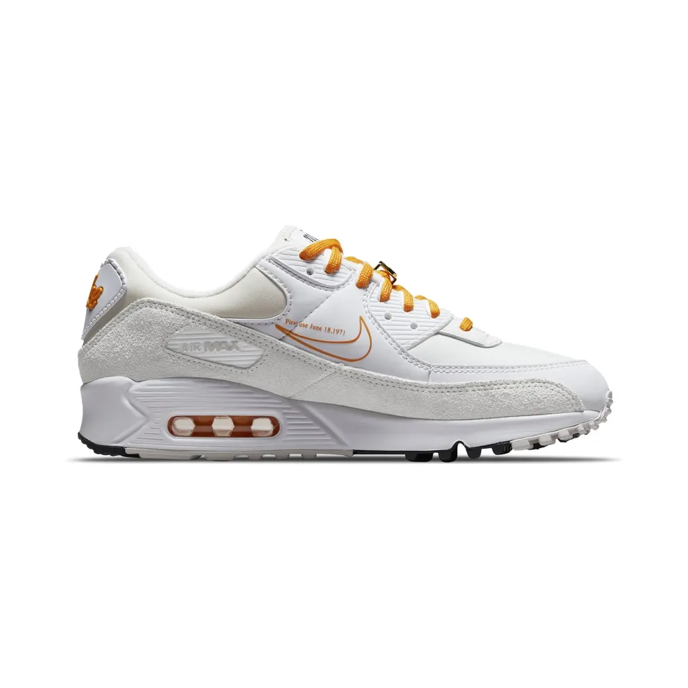 Nike Air Max 90 SE White – “White / University Gold / Sail / Light Bone” (DA8709-100)