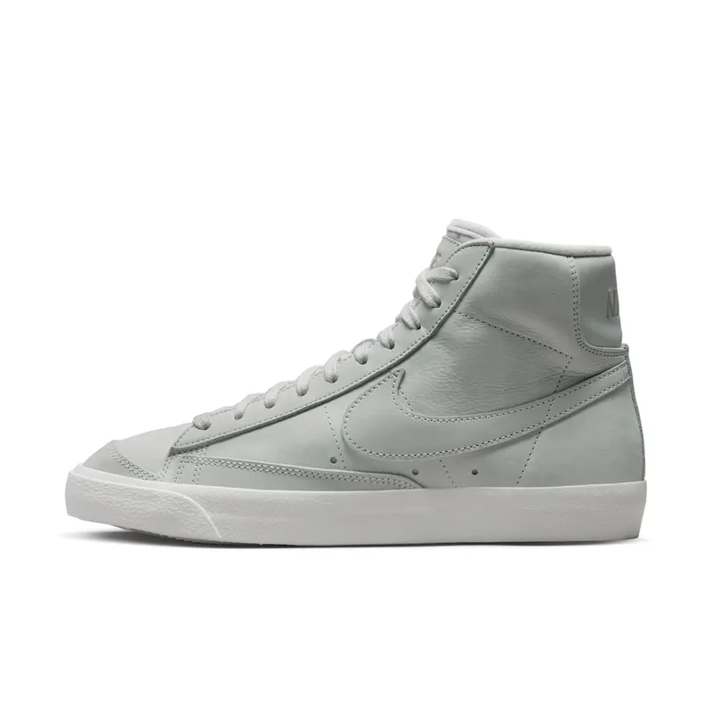 Nike Blazer Mid Premium MF Photon Dust (DQ7572-001)
