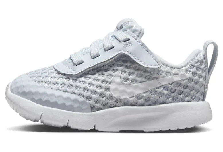 Nike Tanjun HQ2707-002