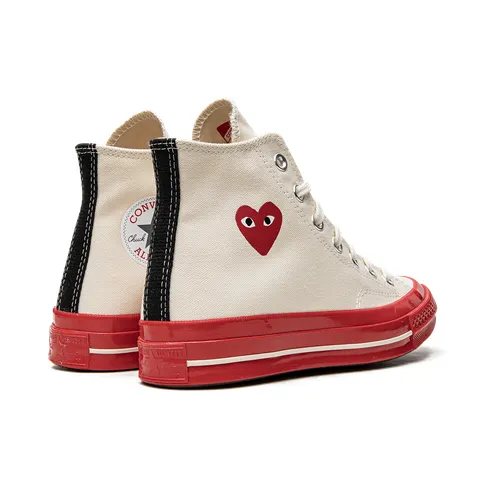 converse-chuck-taylor-all-star A01794C