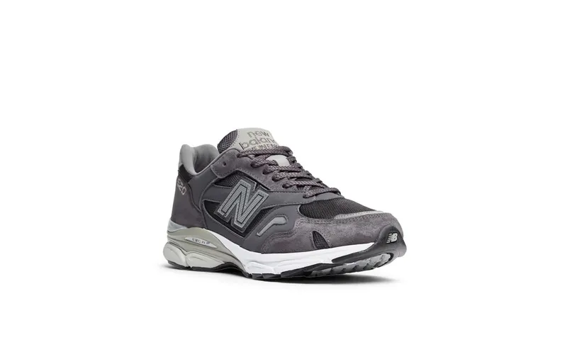 New Balance New Balance Black/Grey/White (M920CHR)
