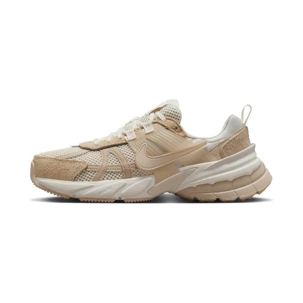 Nike V2K Run “Sail Sand Drift” (HV3917-133)