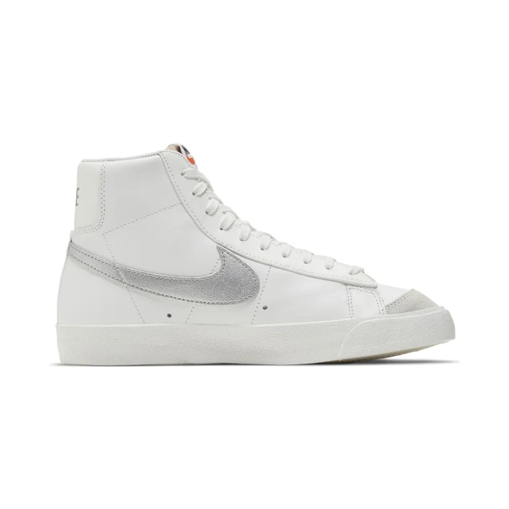 Nike Blazer Mid ’77 Summit White Silver (W) Summit White/Summit White/Summit White (CZ1055-112)