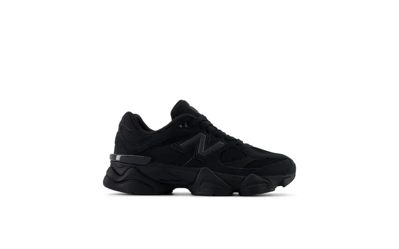 New Balance 9060 GS “Triple Black” (GC9060BB)