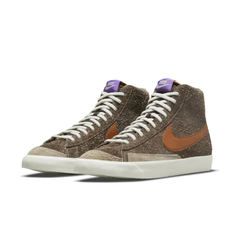 Nike Blazer Mid ’77 Premium Dark Chocolate (DM7581-200)