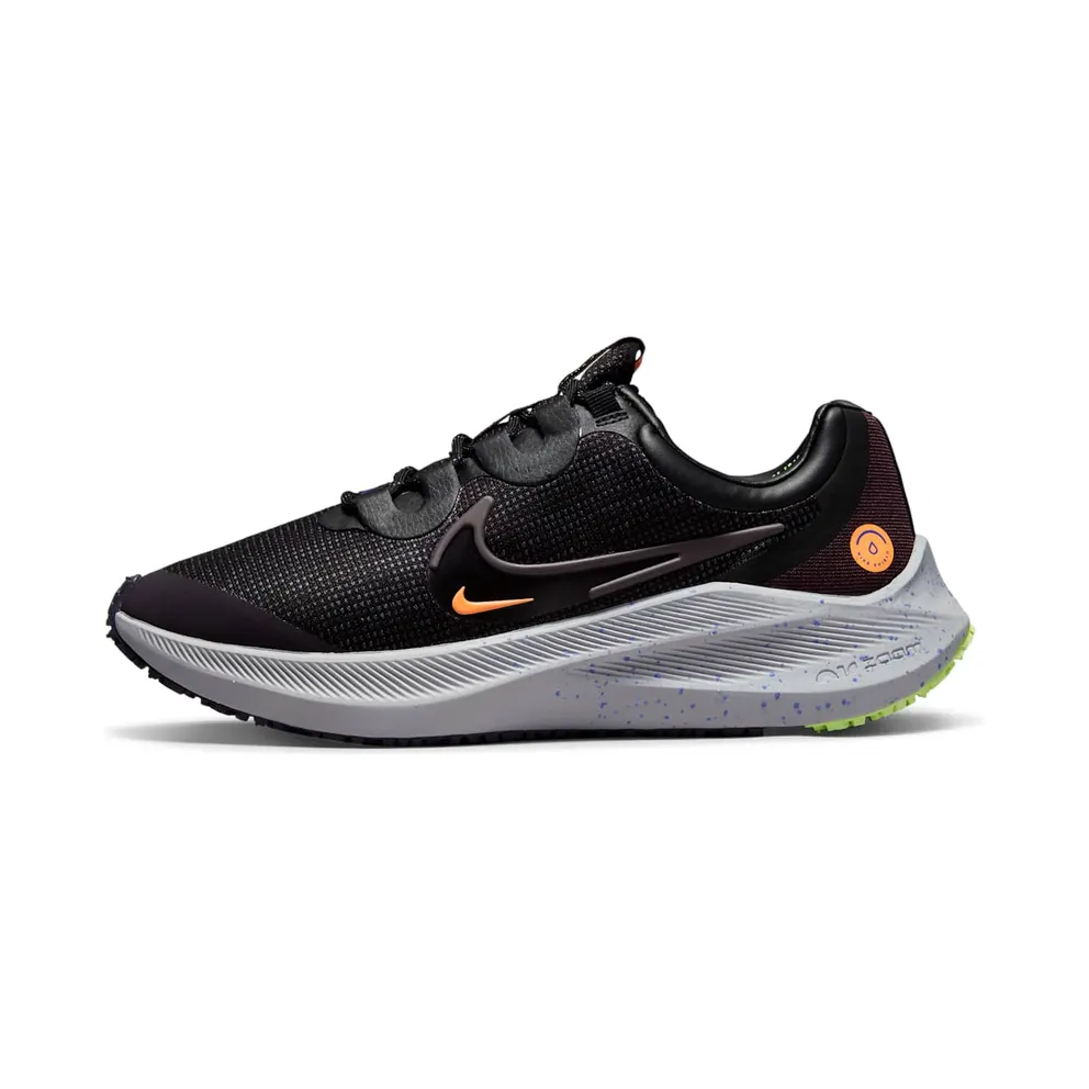 Nike Zoom Winflo 8 Shield wetterfester Straßenlaufschuh für Schwarz (DC3730-002)