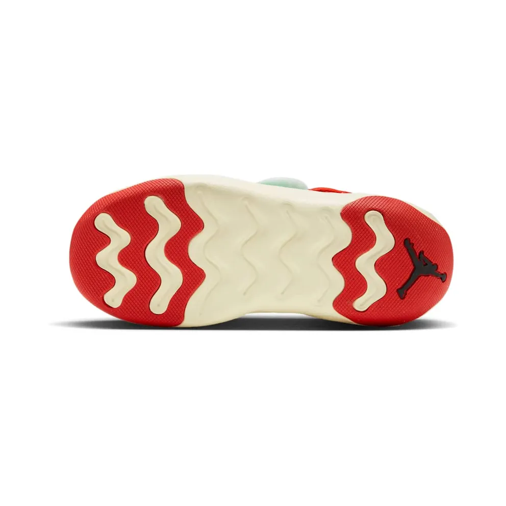 Jordan 23/7 Chinese New Year Ivory Barely Green Metallic Gold Challenge Red (DV3872-100)