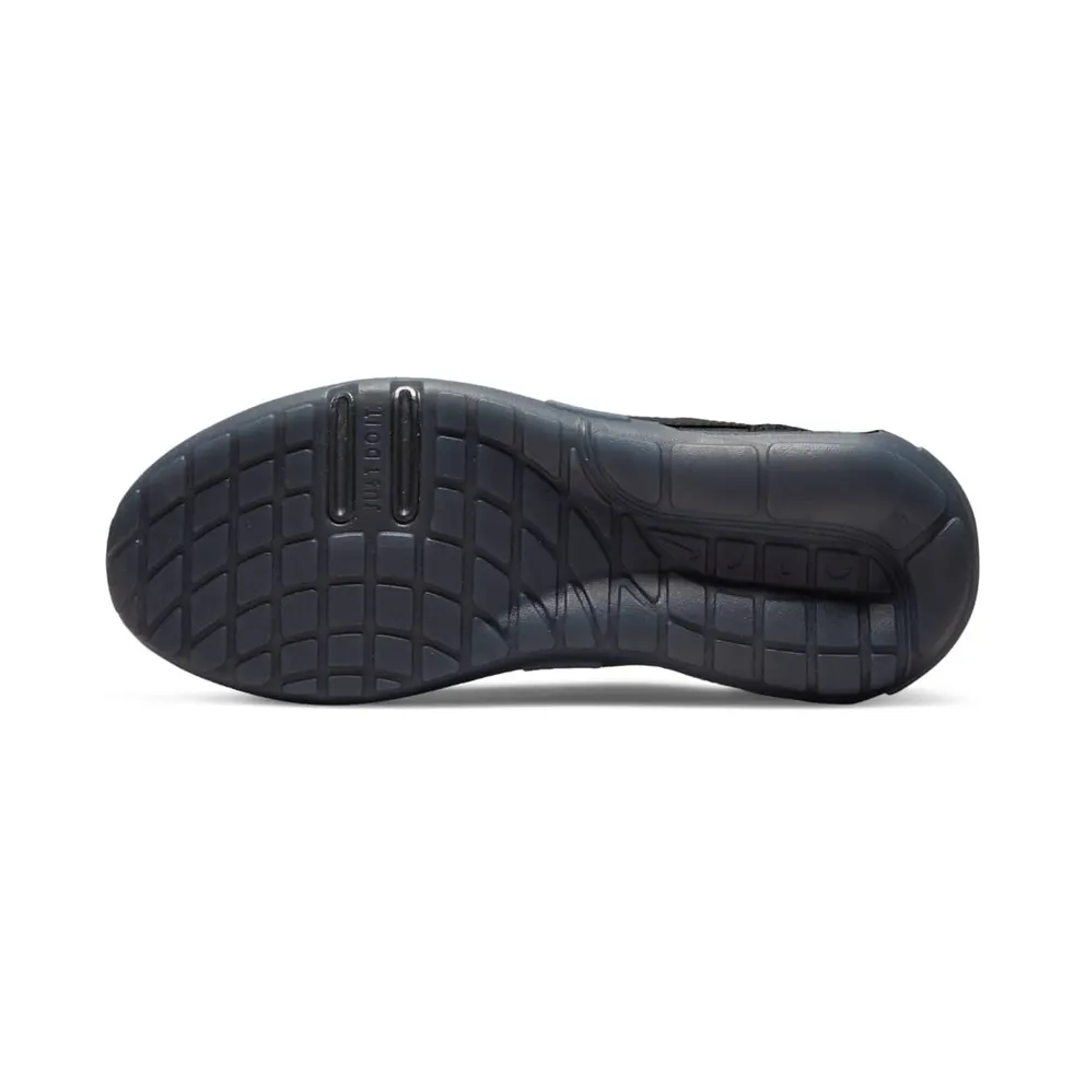 Nike Air Max Motif Older Kids’ Black 50% Sustainable Materials (DH9388-003)
