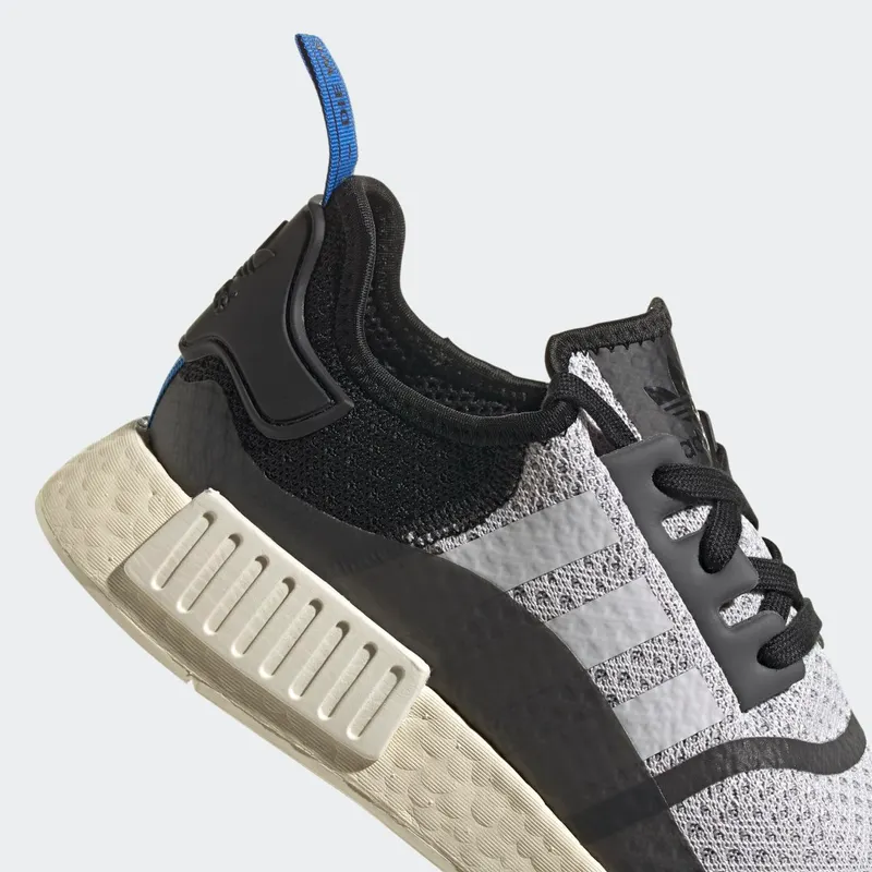 adidas NMD_R1 Dash Grey / Core Black / Glow Blue (FY3685)