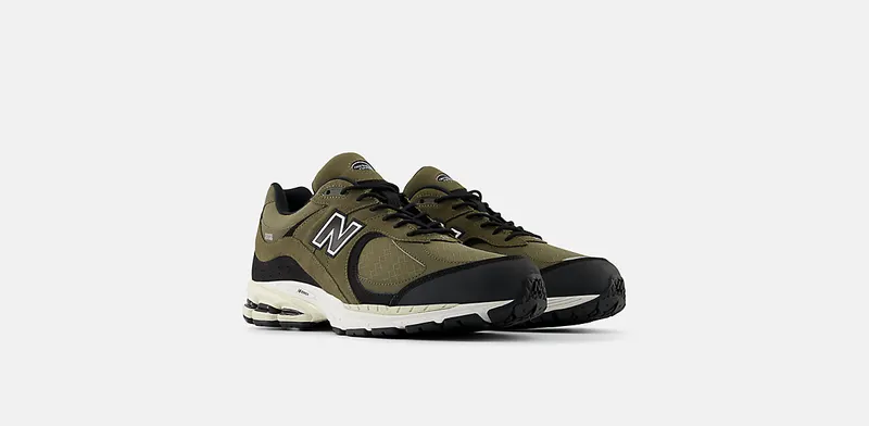 New Balance 2002R Gore-Tex Olive (M2002RXU)