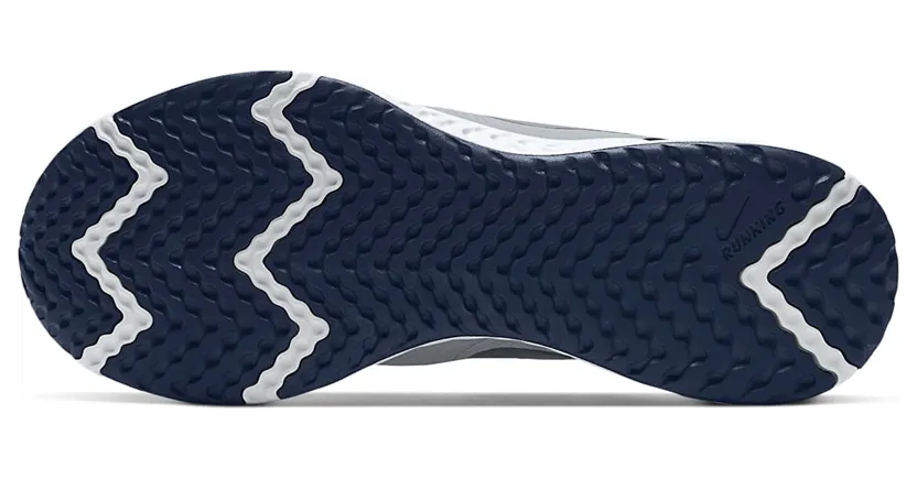 nike-revolution BQ3204-018