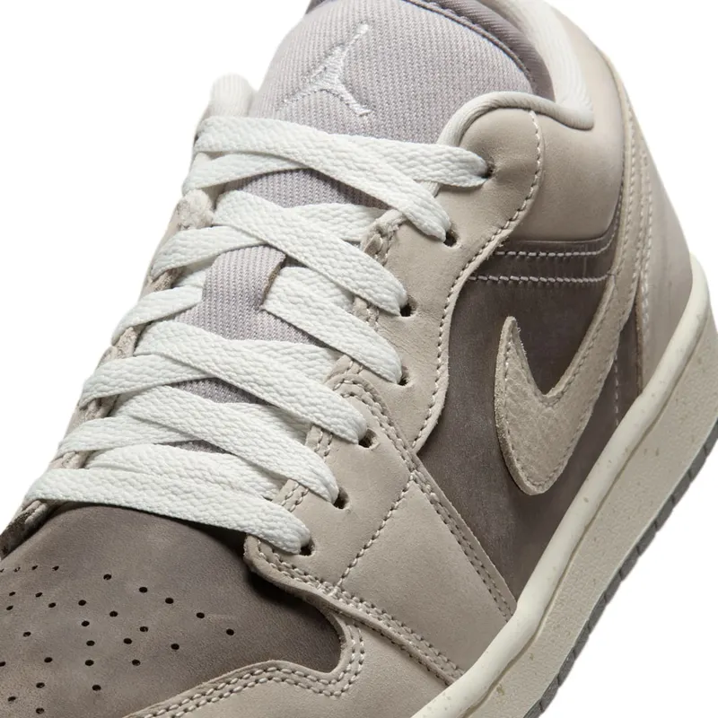 air-jordan-1 IB7011-001