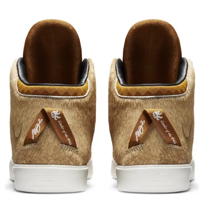 nike-lebron-12 716418-200
