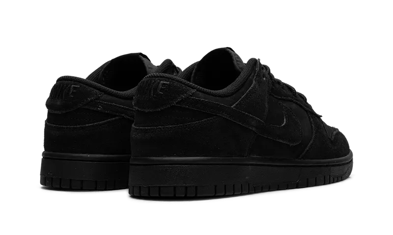 Nike Dunk Low “Black” (IB6651-001)