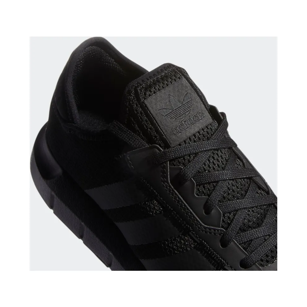 Adidas Swift Run X ‘Triple Black’ Core Black/Core Black/Core Black (FY2116)