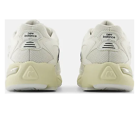 new-balance-725 ML725CA
