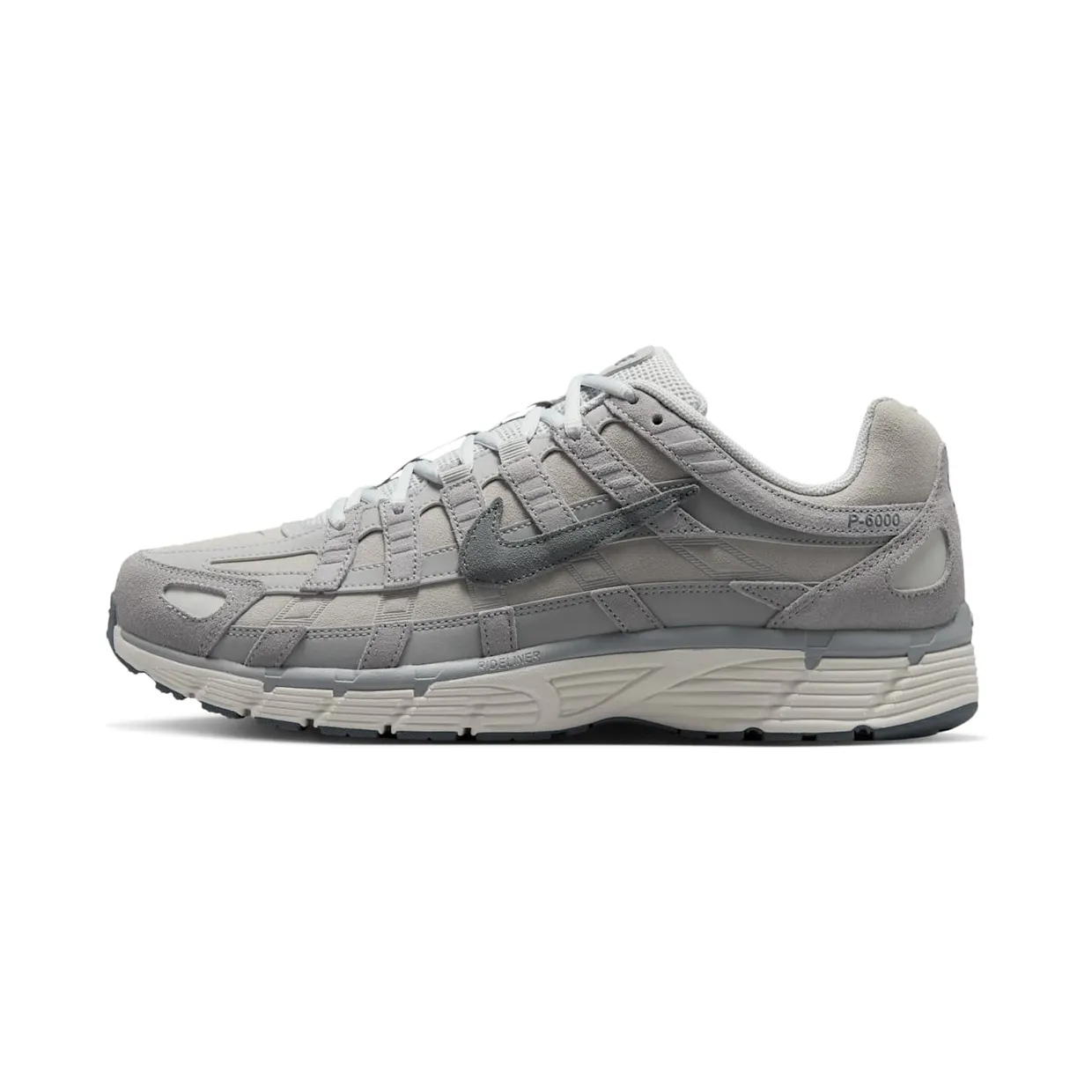 Nike P-6000 SE “Pure Platinum / Wolf Grey” (IO3370-001): terug bij Nike, en de resale loopt achter