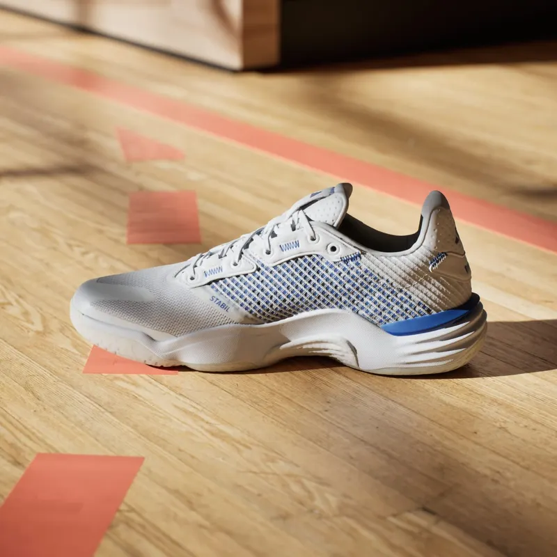 Adidas Stabil 16 Indoor Cloud White / Royal Blue / Royal Blue (JP9801)