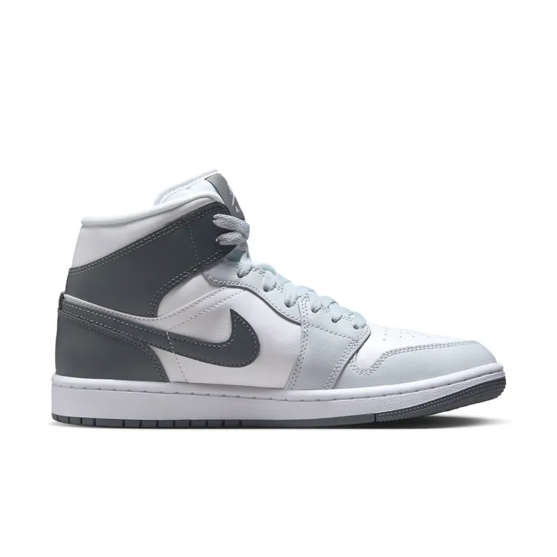 Jordan 1 Mid “White Smoke Grey” (BQ6472-113)